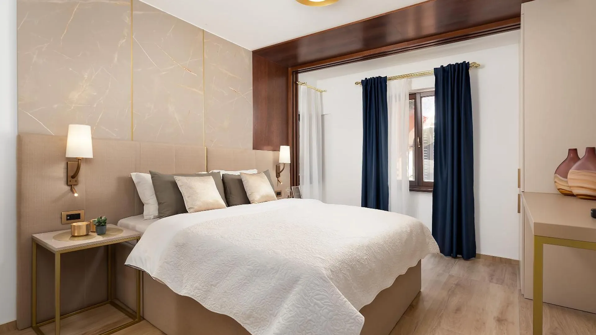 Bed & Breakfast H - Suites Poreč